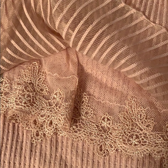 Blush Off The Shoulder Top - Picture 6 of 7